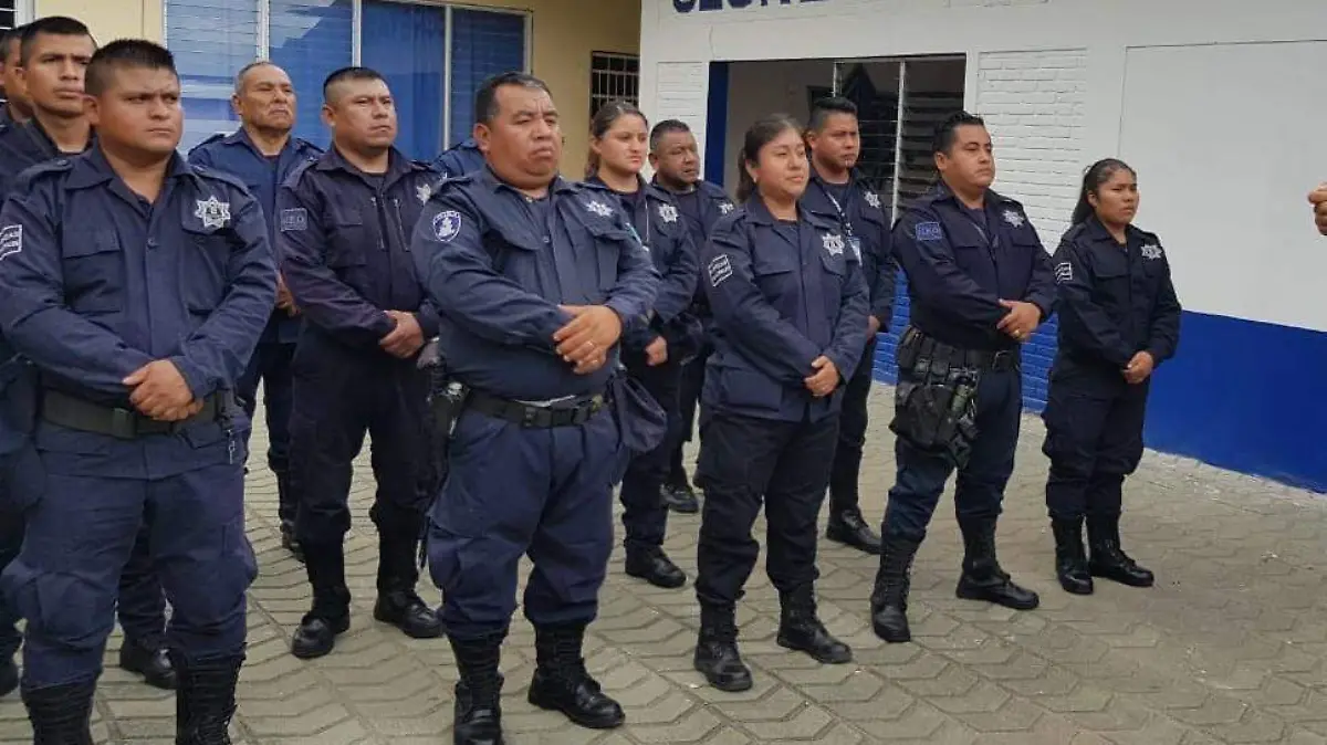 POLICIAS V CARRANZA